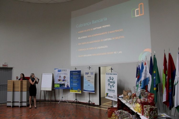 PALESTRANTE NACIONAL ENCANTA SÍNDICOS